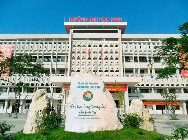 Vinh University